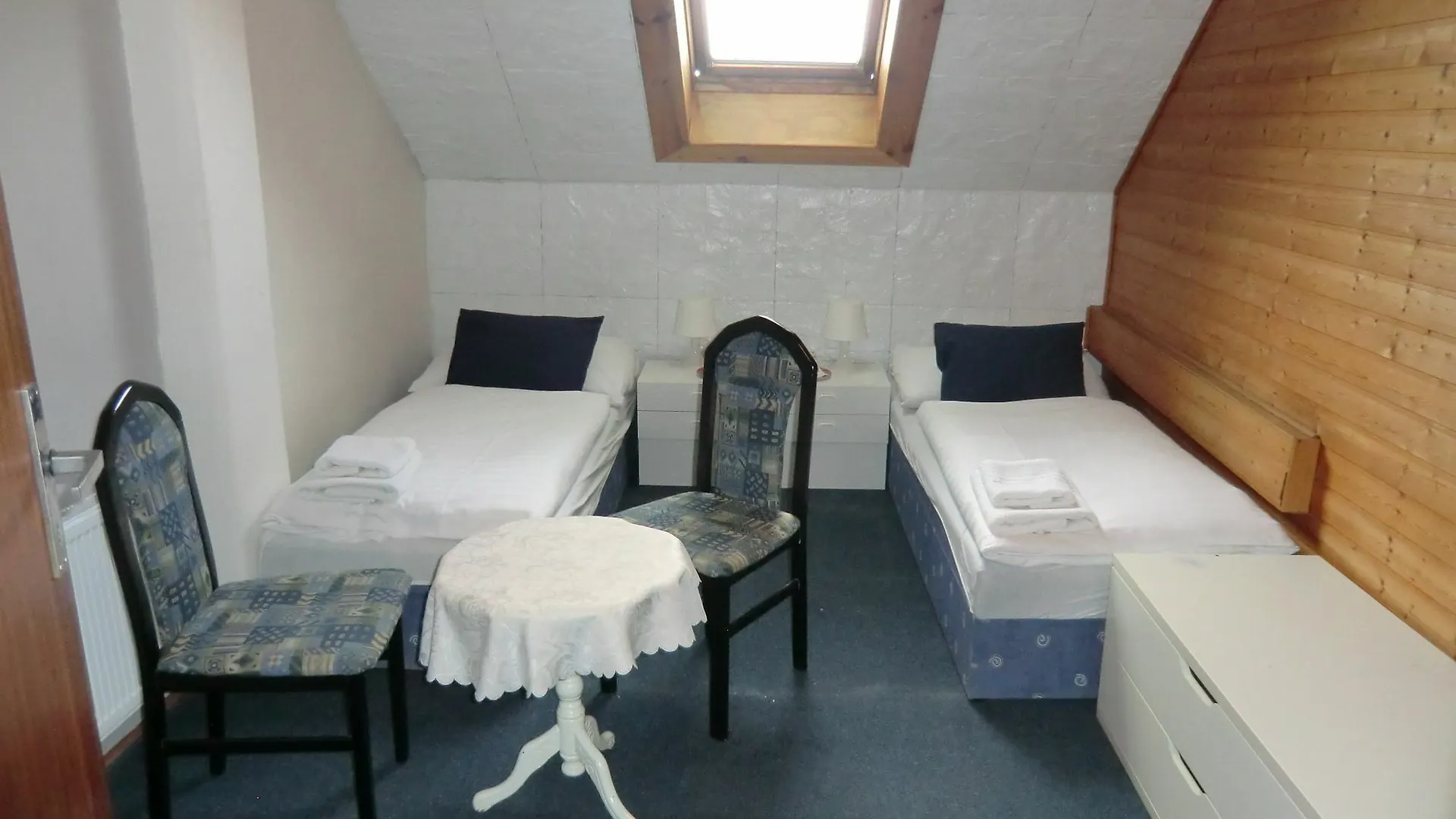 Hotel Orbis Praga 3*,