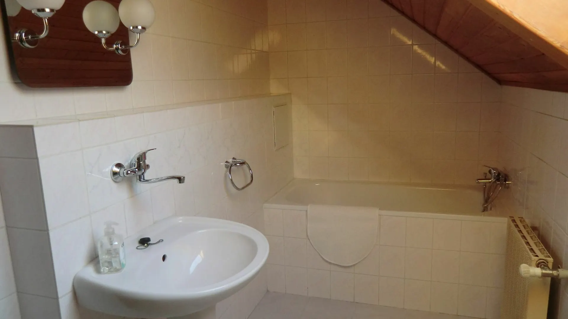 Hotel Orbis Praga 3*,