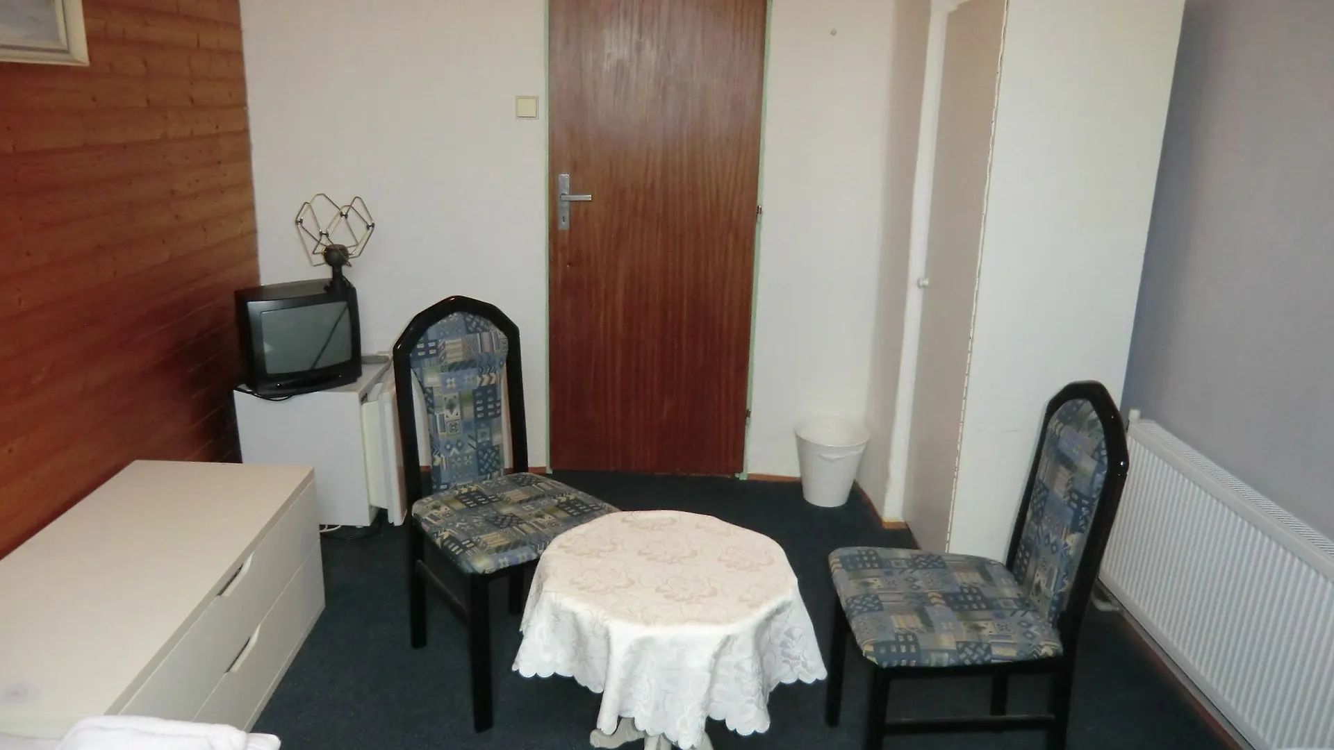 Orbis Guest House Prague 3*,